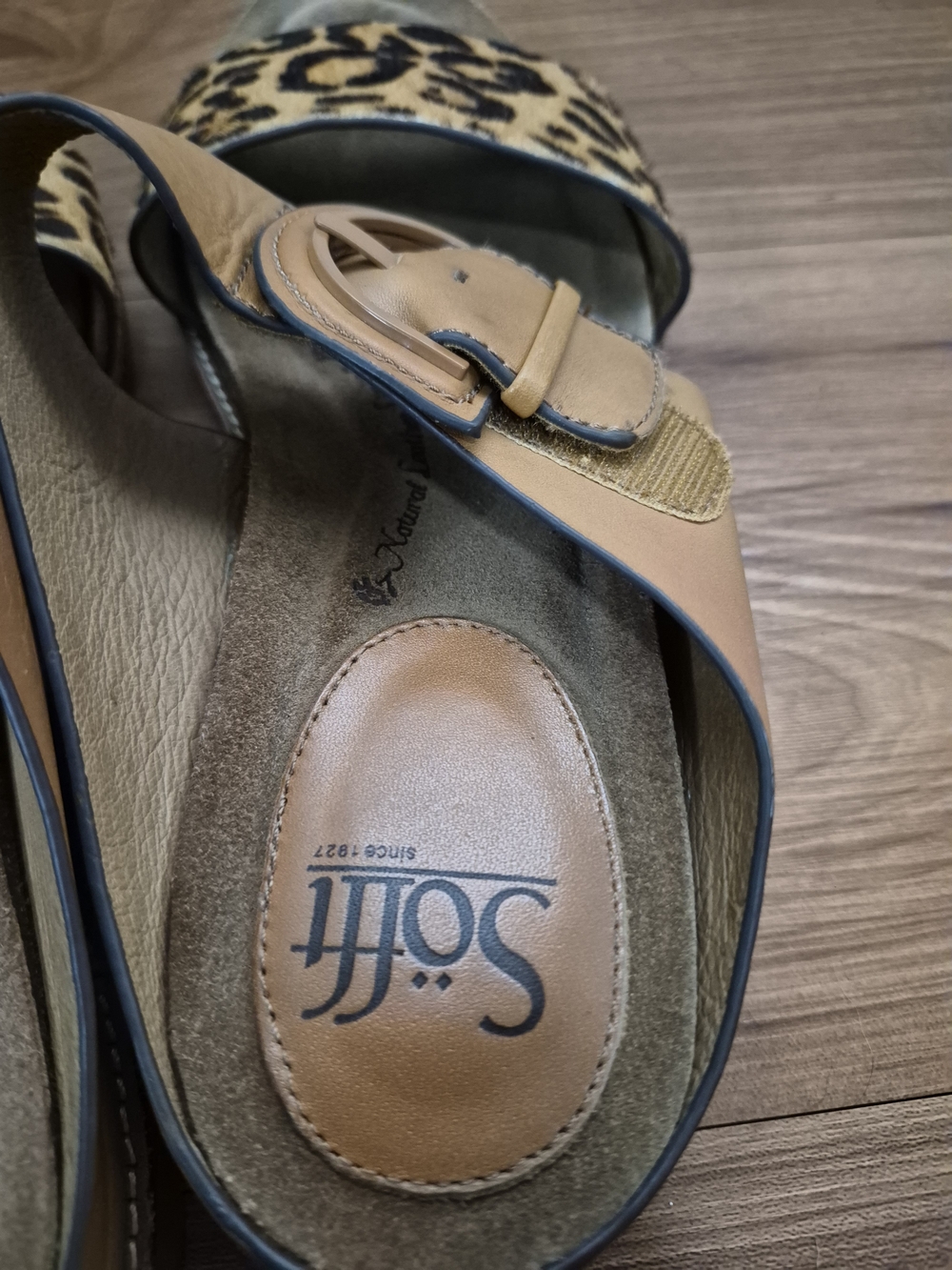 Söfft Leopard & Tan Leather Slide Sandals Size 9 - Picture 4 of 12
